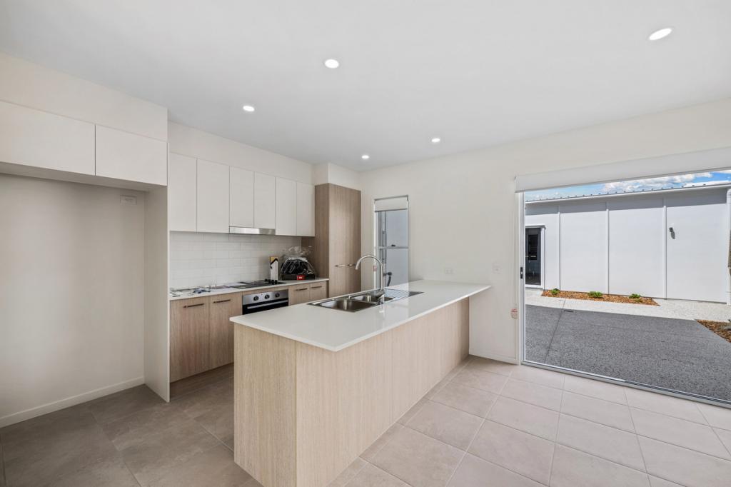 20 Windward Prom, Banya, QLD 4551