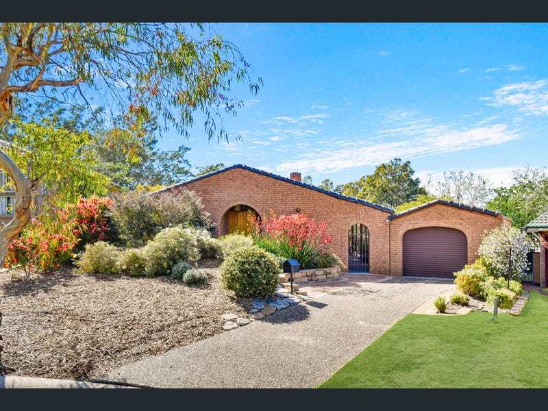 19 Albillo Pl, Eschol Park, NSW 2558