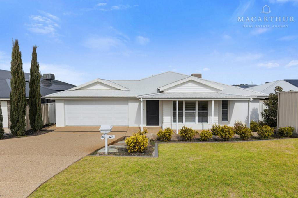 47 Cootamundra Bvd, Gobbagombalin, NSW 2650