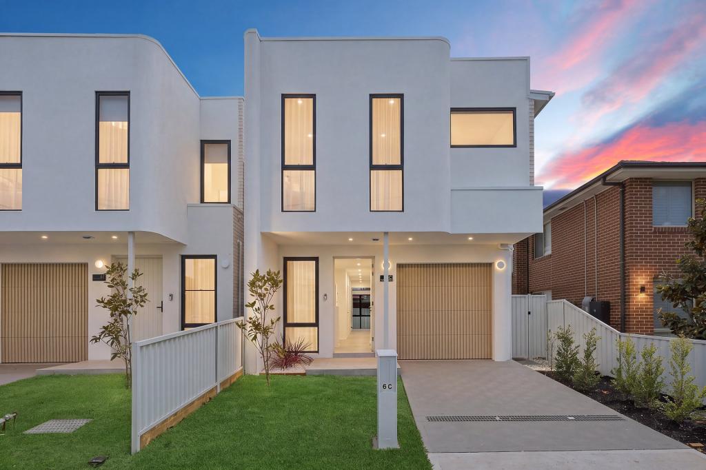 6c Lucas Ave, Moorebank, NSW 2170