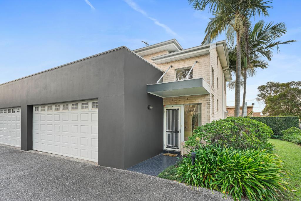 10/4a Tallegalla St, Unanderra, NSW 2526