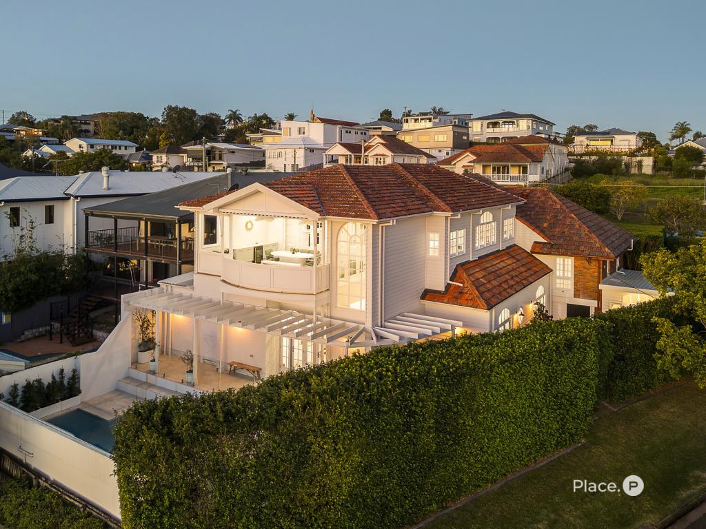 45 Ernest St, Camp Hill, QLD 4152