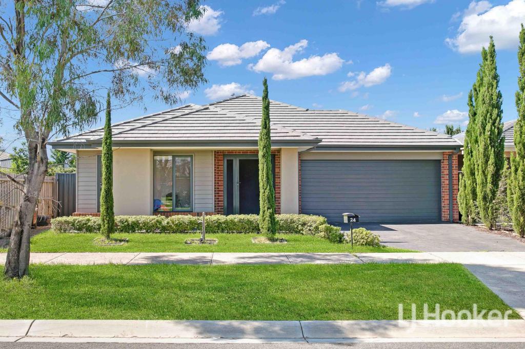 24 GOLDEN WATTLE WAY, HARKNESS, VIC 3337