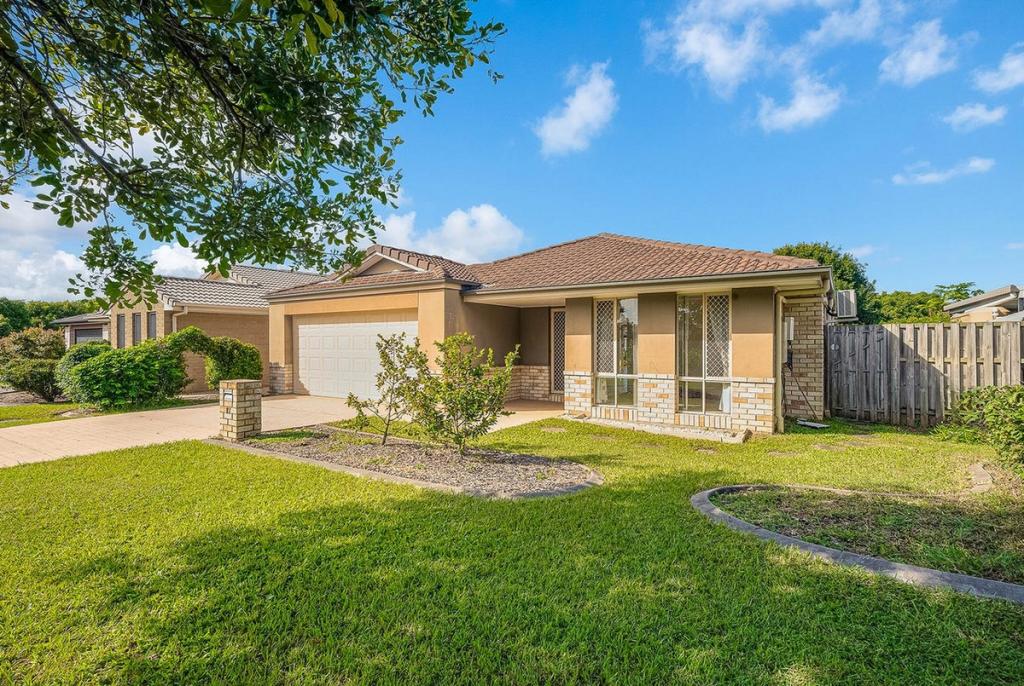 17 WINZEAR DR, KALLANGUR, QLD 4503