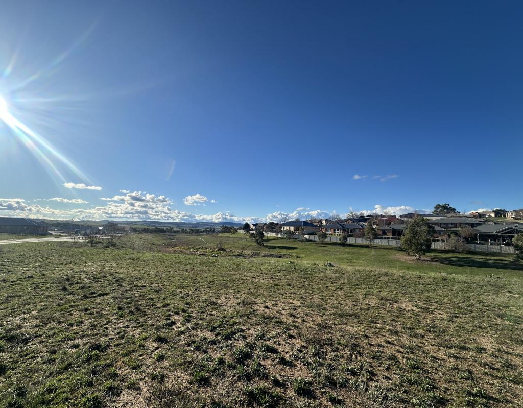 18 Mulholland Pkwy, Windradyne, NSW 2795