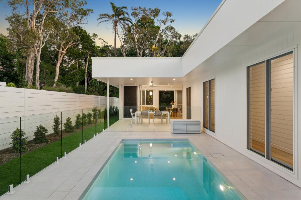 21 Seaspray Ave, Coolum Beach, QLD 4573