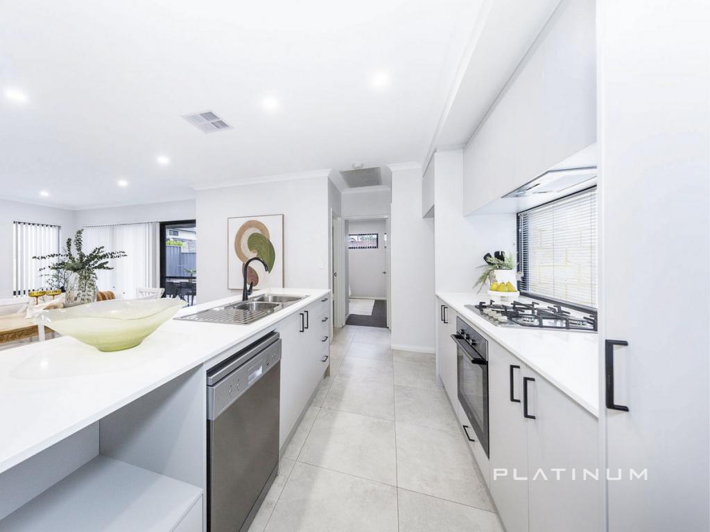 1a Barradine Way, Craigie, WA 6025