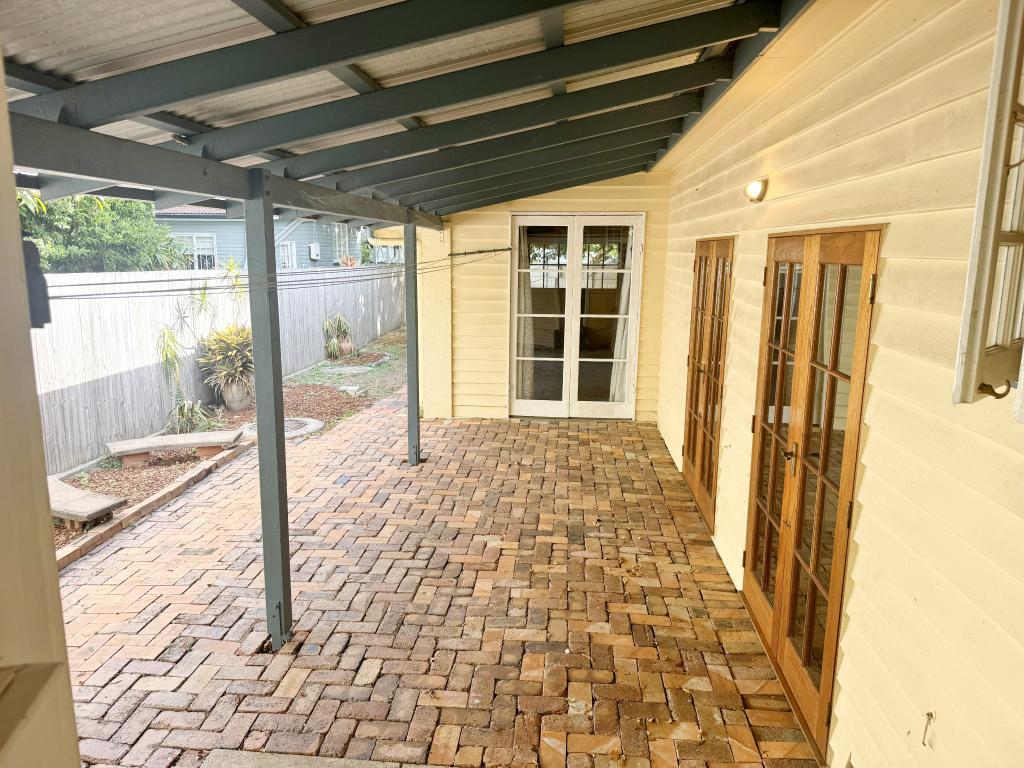 42 Clifton St, Moorooka, QLD 4105