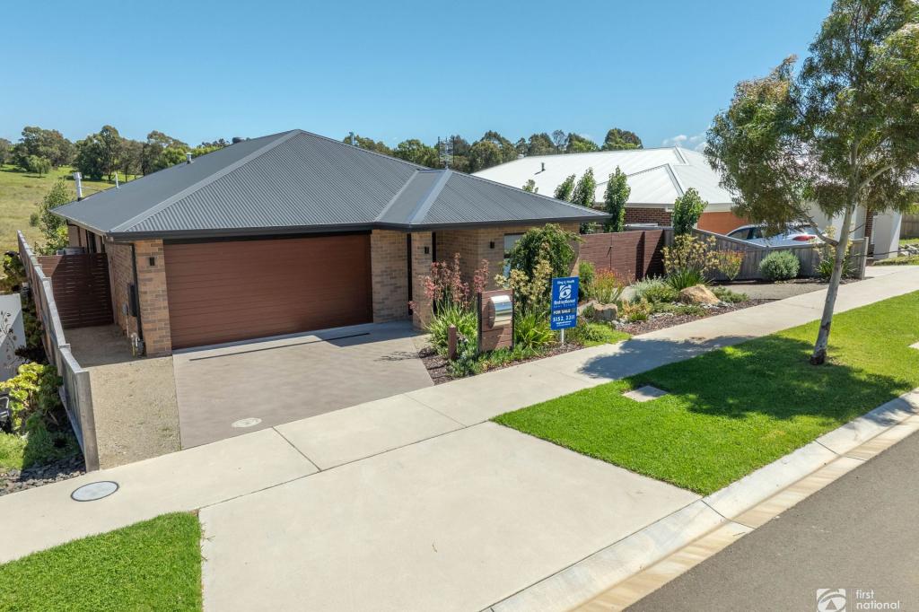 10 Sheoak View, Lucknow, VIC 3875