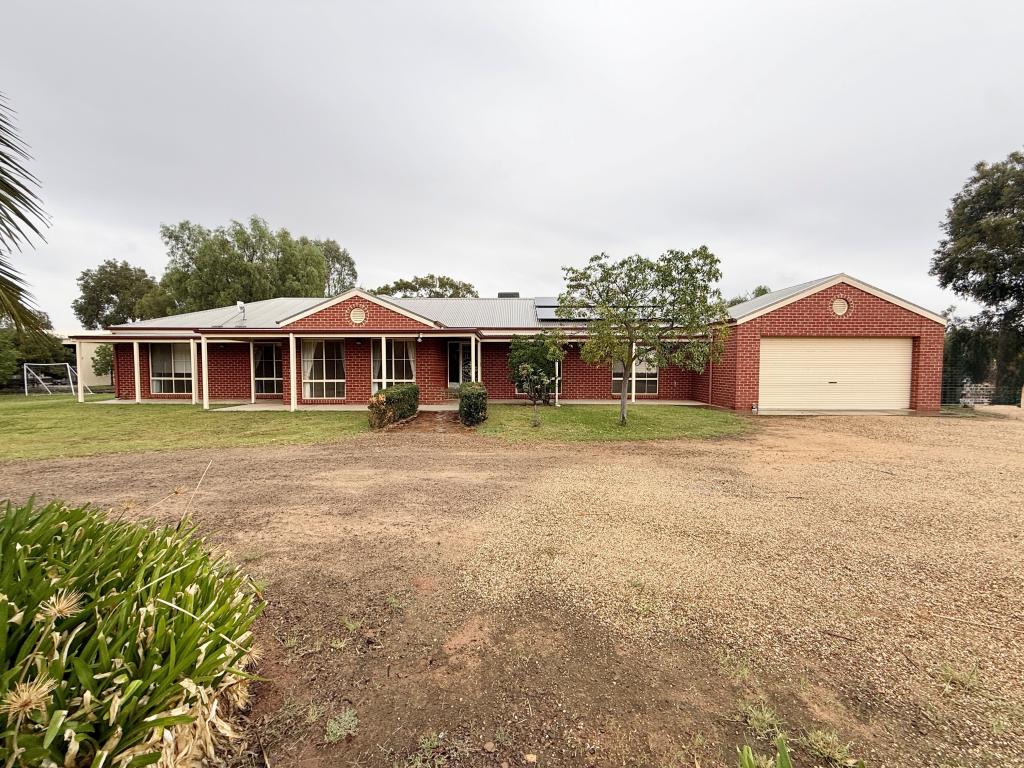 694 Chapel Rd, Muckatah, VIC 3644
