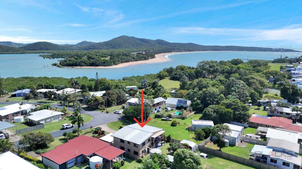 35 Hackett Ct, Campwin Beach, QLD 4737