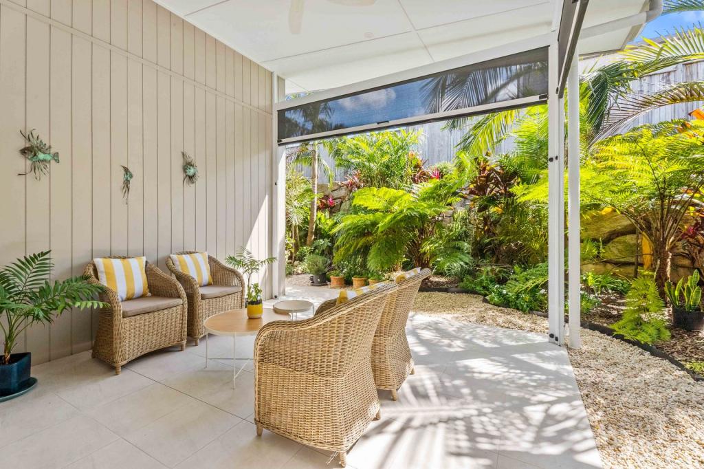 274/1 LATITUDE BVD, NIKENBAH, QLD 4655