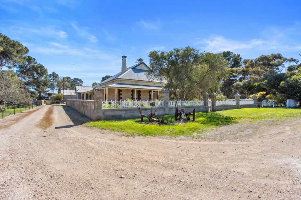 838 Port Victoria Rd, South Kilkerran, SA 5573