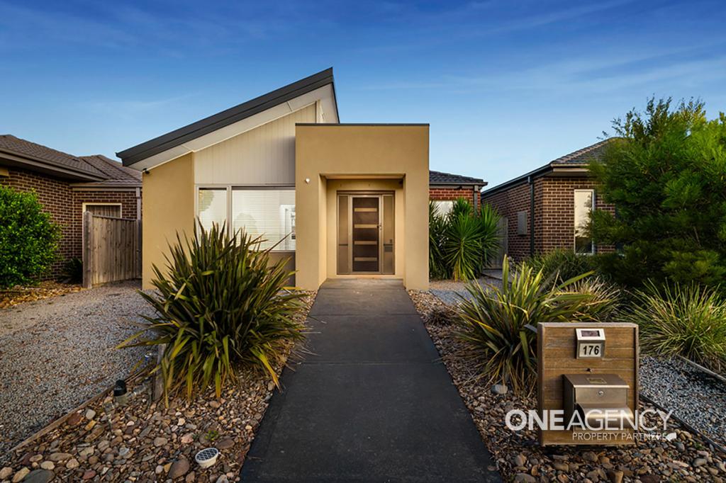 176 Saltwater Prom, Point Cook, VIC 3030