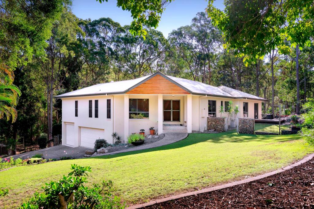 8 Corymbia Lane, Eatons Hill, QLD 4037