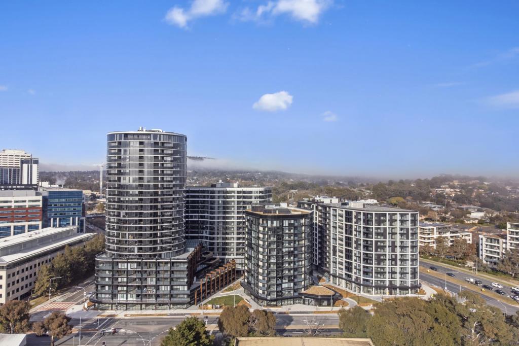 337/Door T2-10 Wova, Phillip, ACT 2606