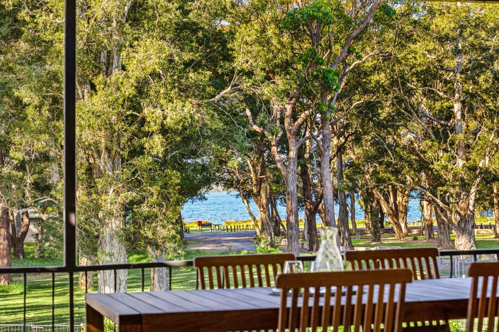 103 Natuna Ave, Budgewoi, NSW 2262