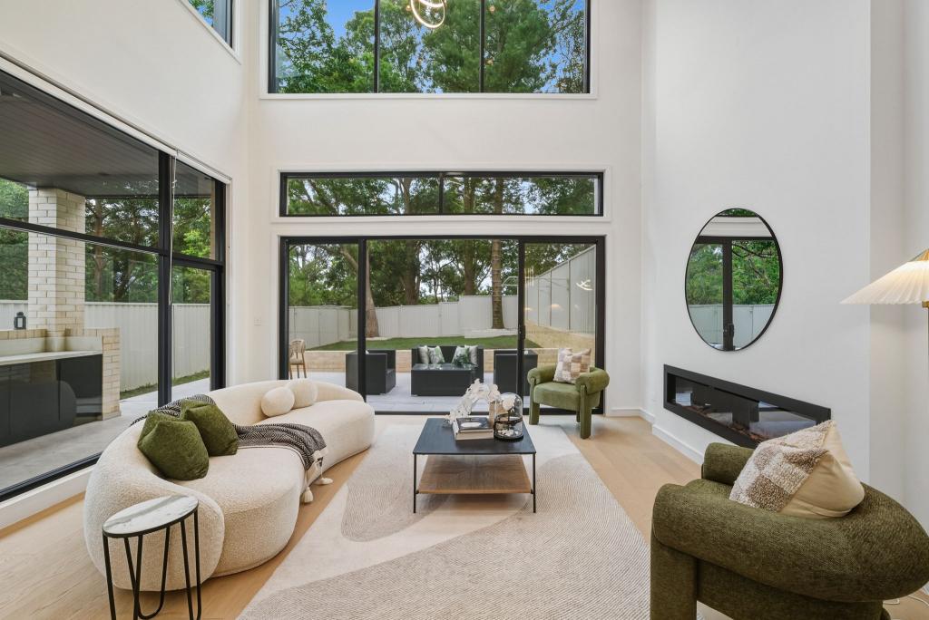 34A RAIMONDE RD, CARLINGFORD, NSW 2118