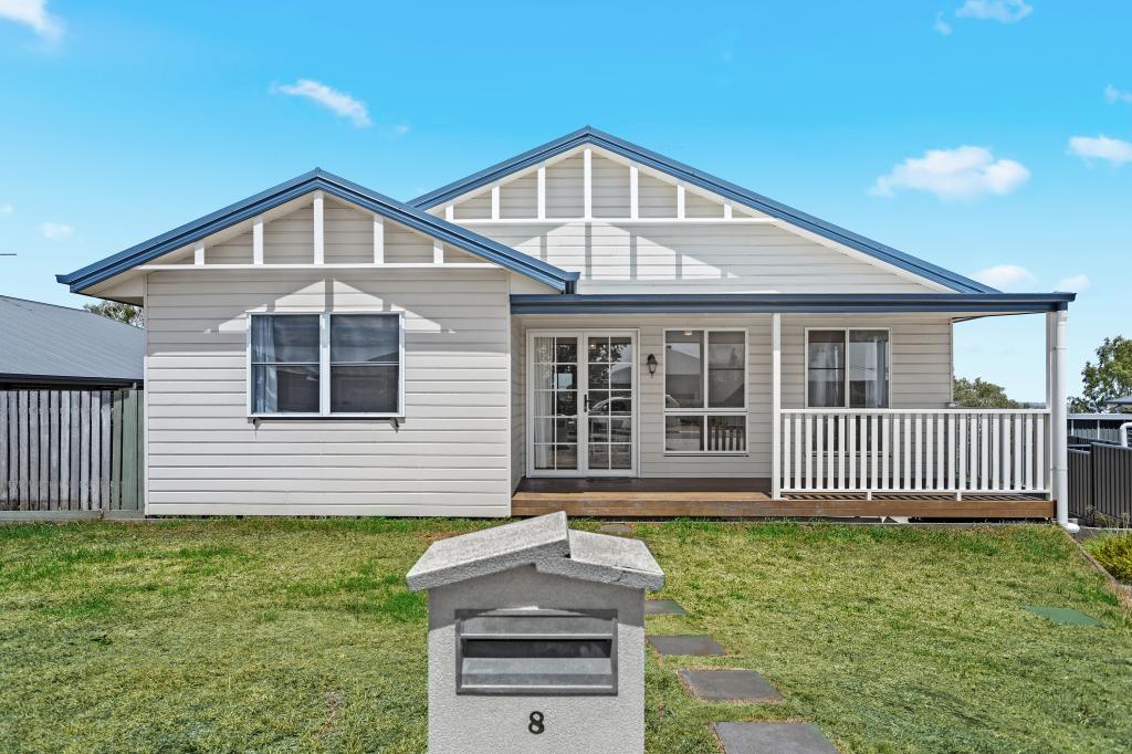 8 Basset Cres, Torrington, QLD 4350