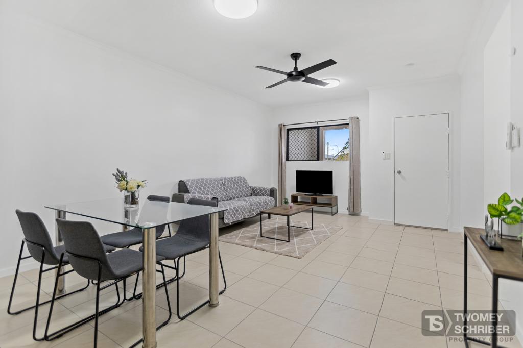 2/243 Mcleod St, Cairns North, QLD 4870