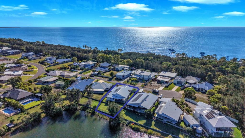 7 Eds Pl, Burrum Heads, QLD 4659