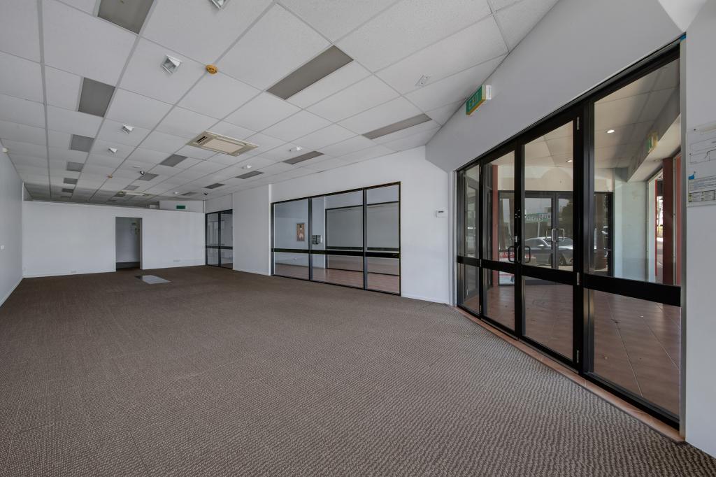 2/93 Goondoon St, Gladstone Central, QLD 4680