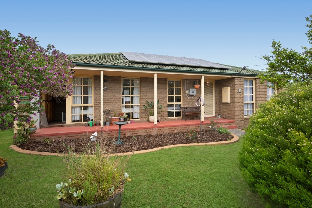 5 Ridley Cl, Carrum Downs, VIC 3201