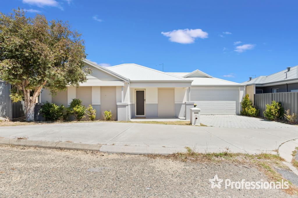 16 Innes Pl, Girrawheen, WA 6064