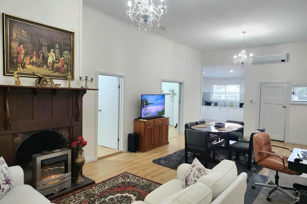 116-118 Henty St, Casterton, VIC 3311