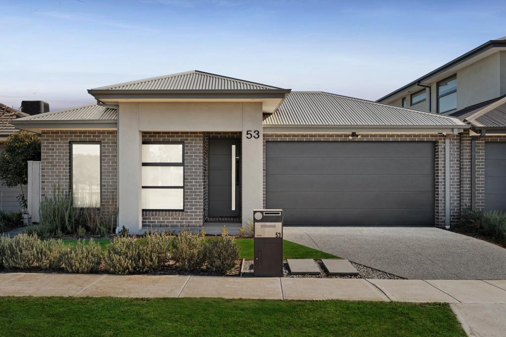 53 Warrigal Dr, Aintree, VIC 3336