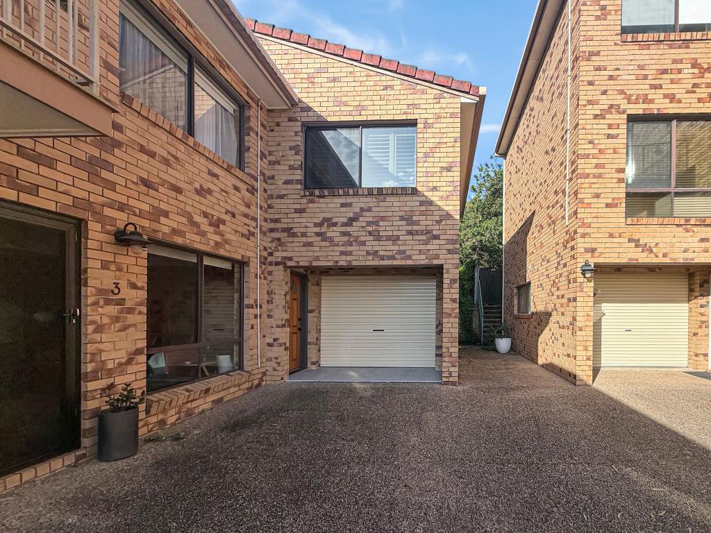 4/1 Bombala Tce, Caloundra, QLD 4551