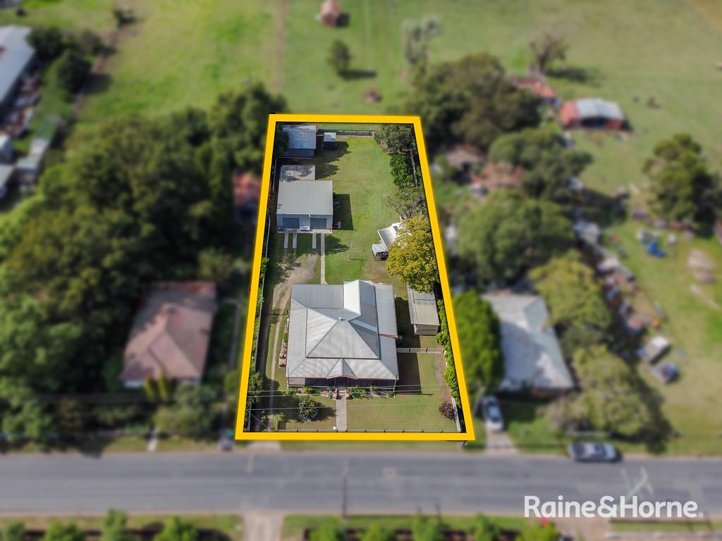 101 LOUTH PARK RD, SOUTH MAITLAND, NSW 2320