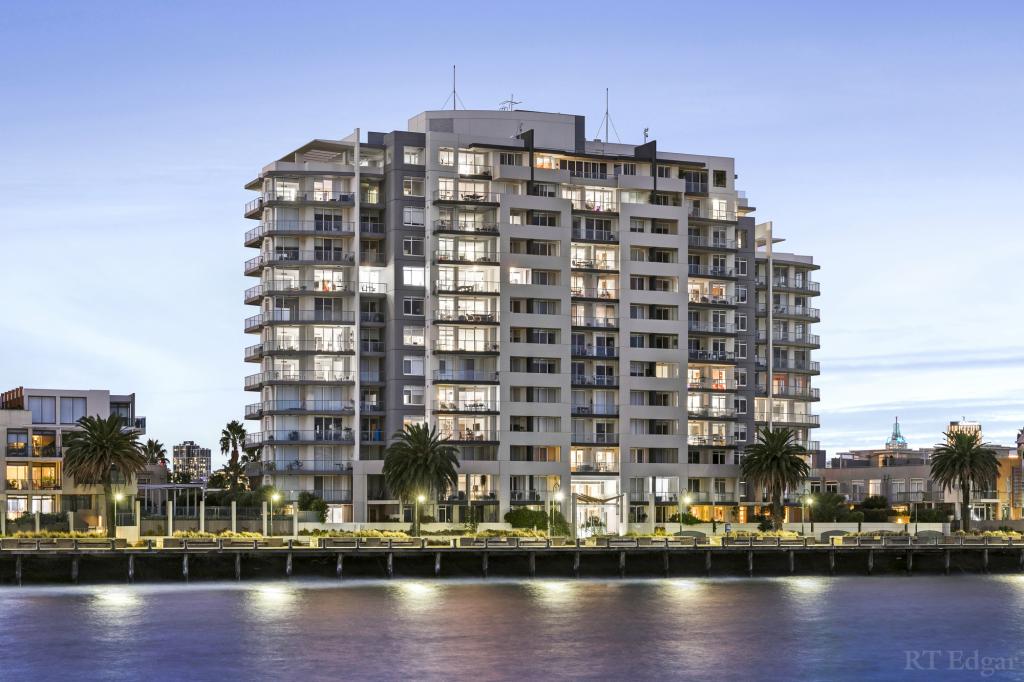 807/127 Beach St, Port Melbourne, VIC 3207