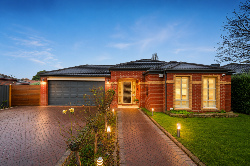 3 Valley View Ct, South Morang, VIC 3752