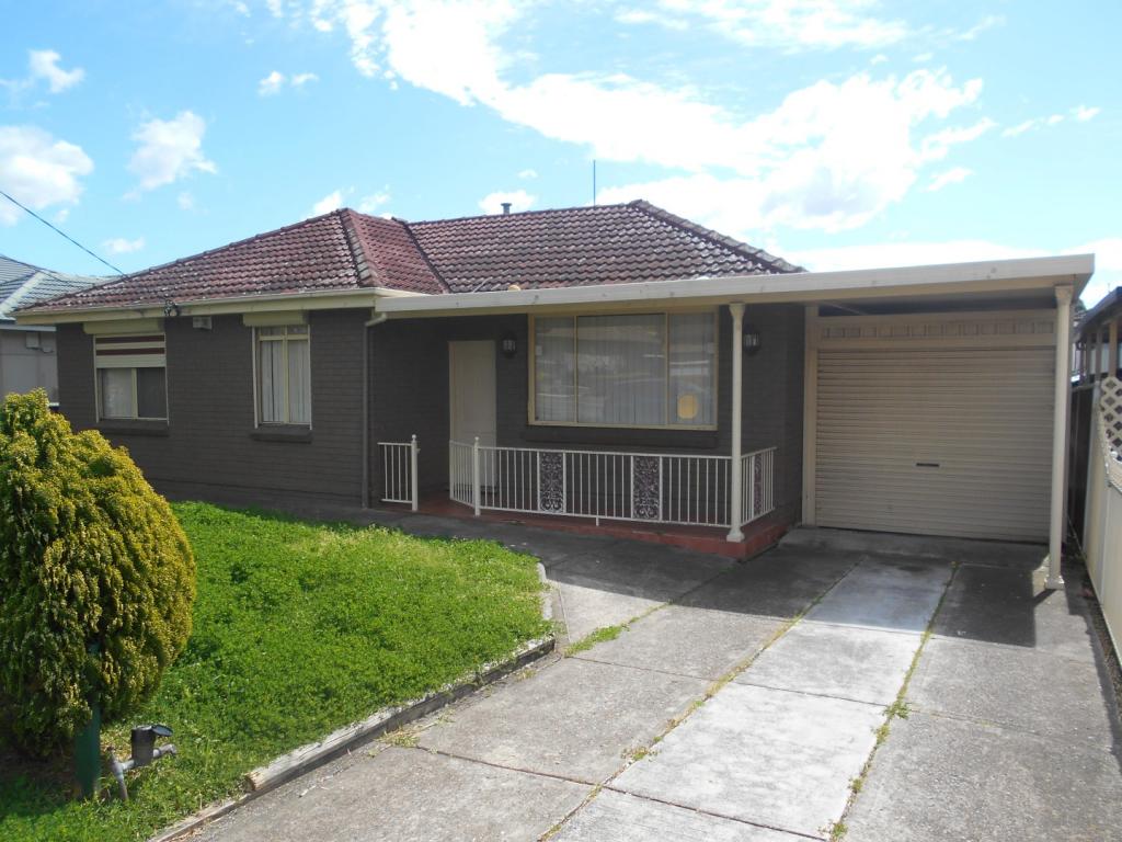 35 Desborough Rd, Colyton, NSW 2760
