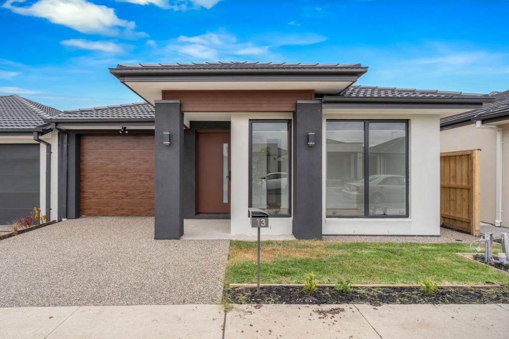 13 Reminis Dr, Donnybrook, VIC 3064