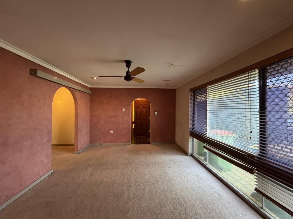 37 Embleton Ave, Embleton, WA 6062