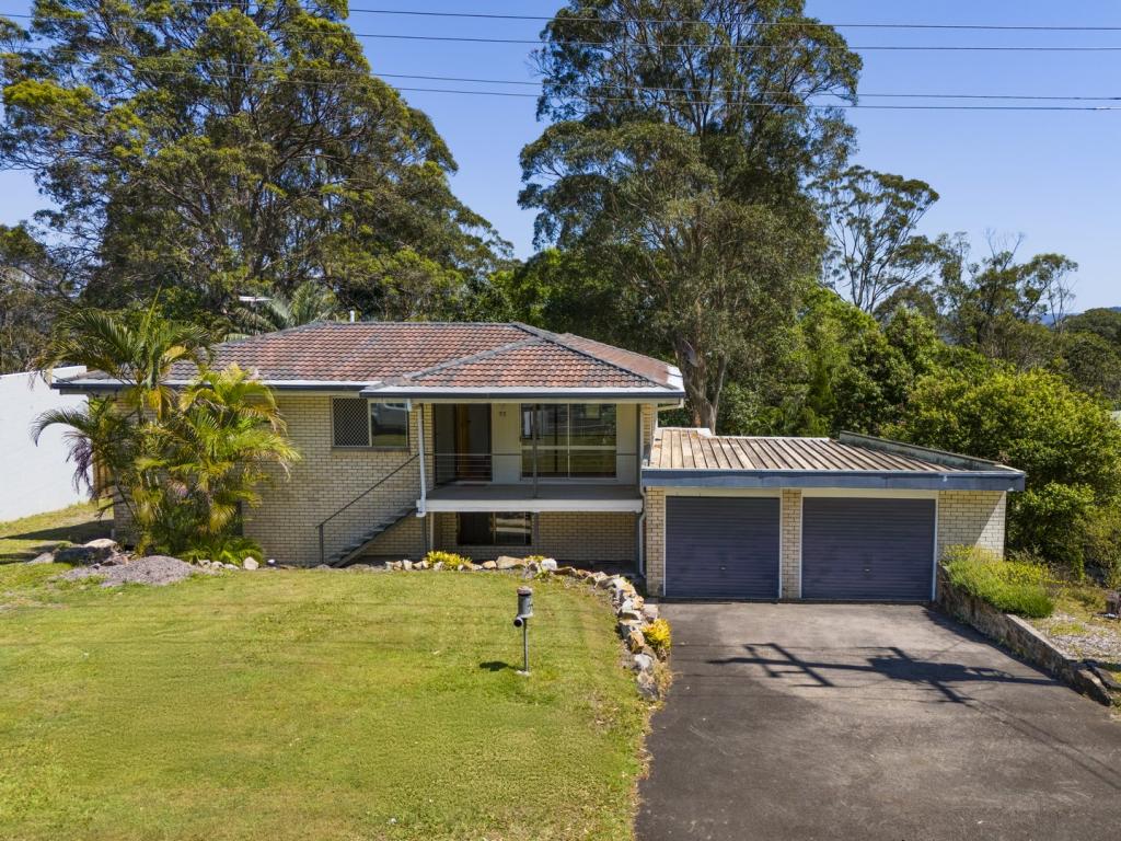 77 Panorama Dr, Nambour, QLD 4560