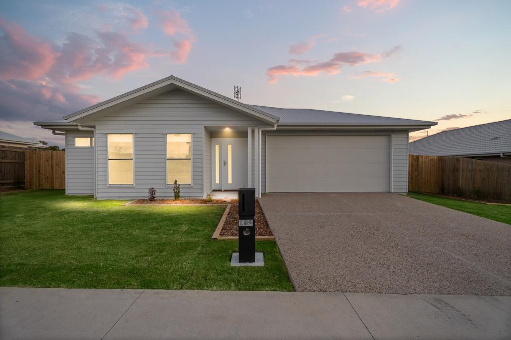 192 Christensen St, Urraween, QLD 4655