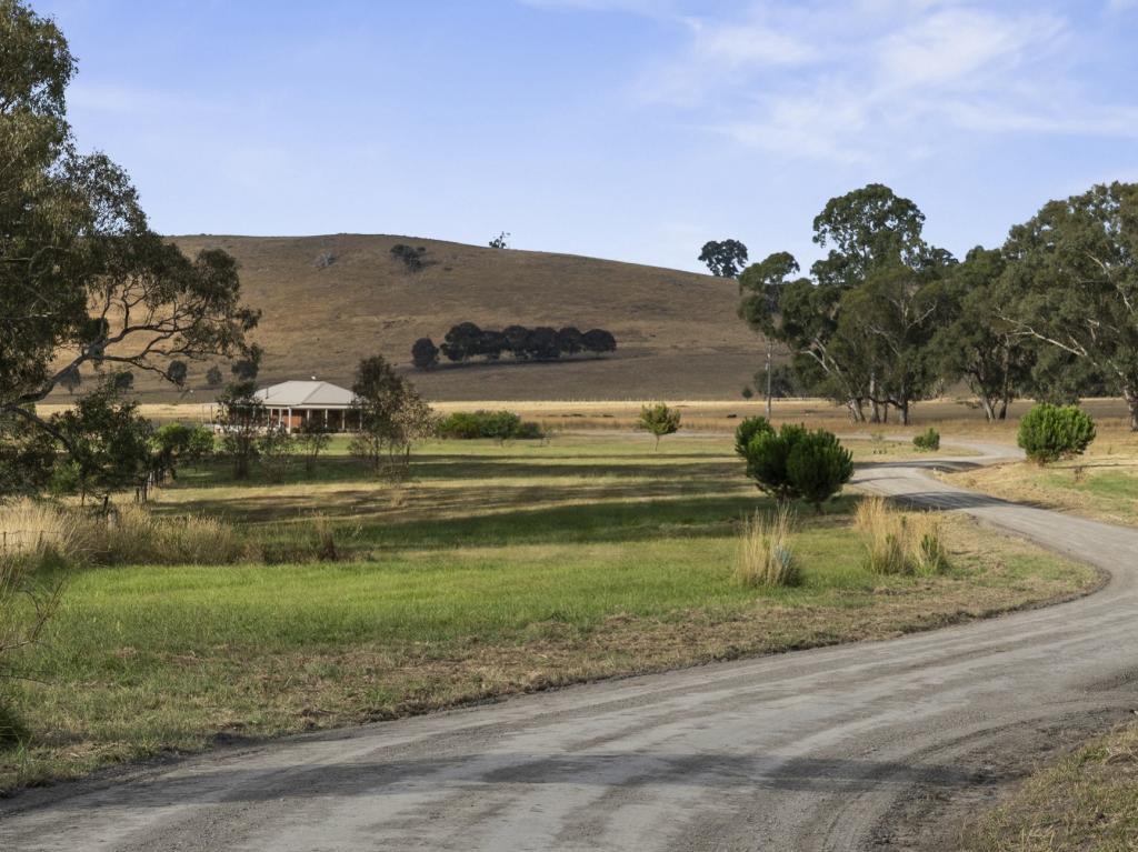 31 High Vista Ct, Mansfield, VIC 3722