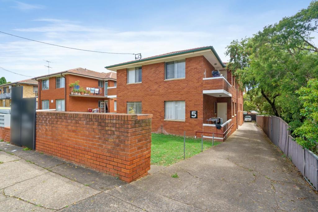 2/5 Denman Ave, Wiley Park, NSW 2195