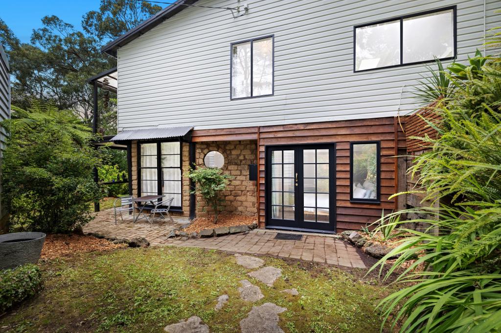 2 Grandview Cres, Tecoma, VIC 3160