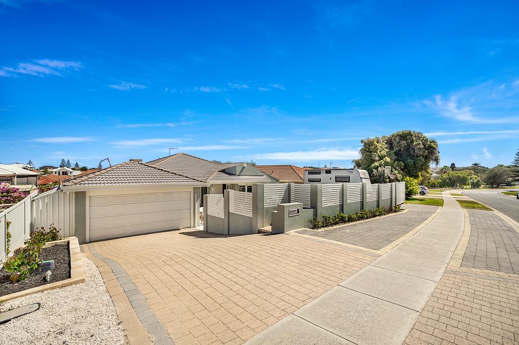 18 Gainsborough Way, Mullaloo, WA 6027