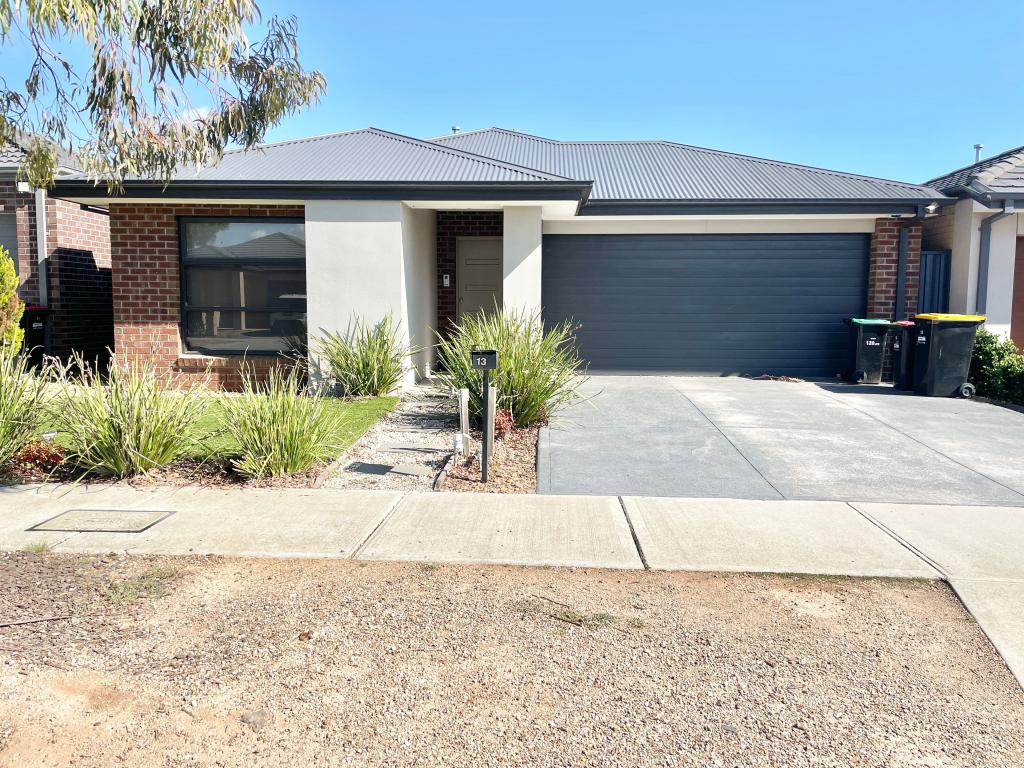 13 Sapphire Rd, Cobblebank, VIC 3338