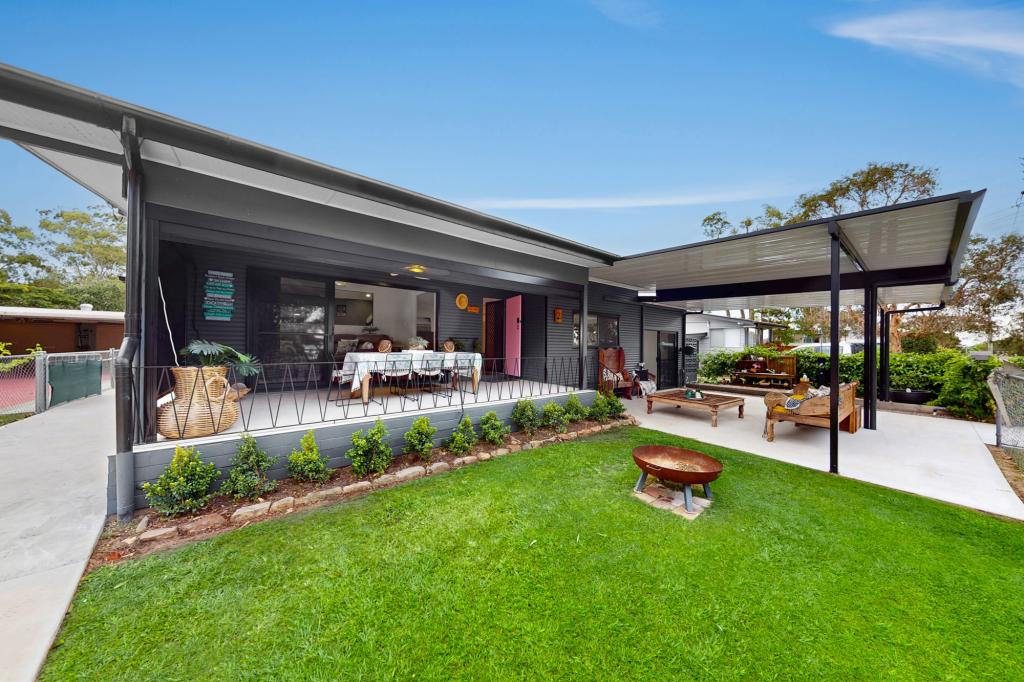 82 Esplanade, Toorbul, QLD 4510