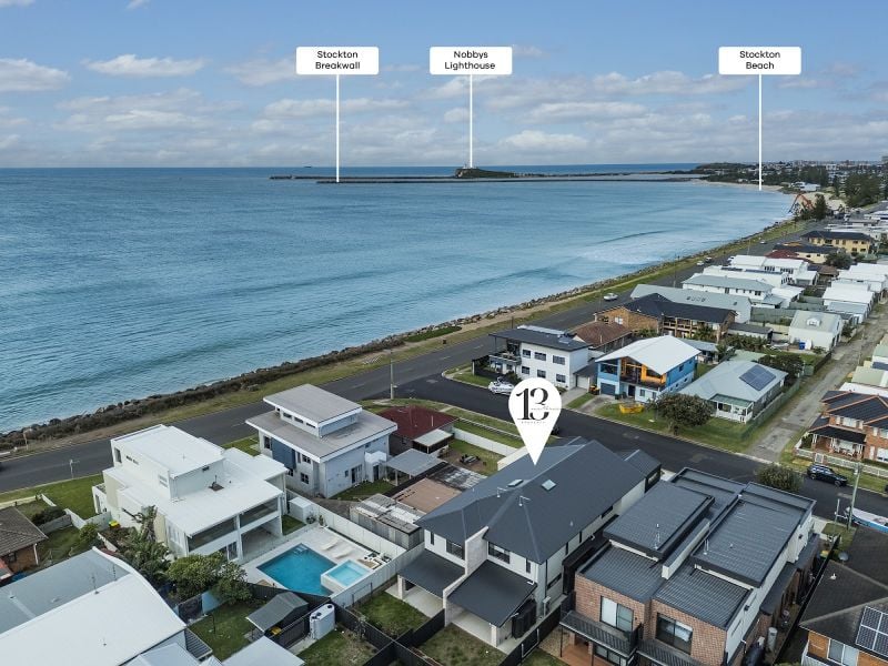 26 A Flint St, Stockton, NSW 2295