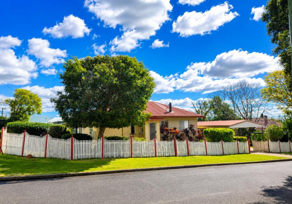 153 Perth St, South Toowoomba, QLD 4350