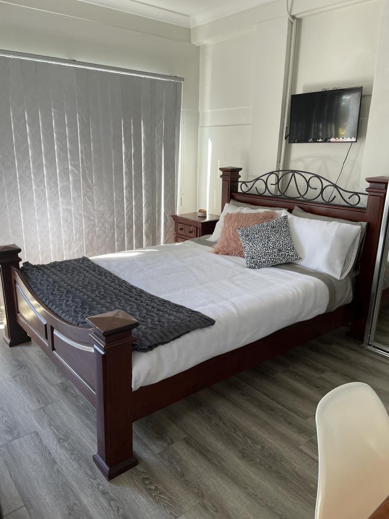 5a Delambre Pl, Hinchinbrook, NSW 2168