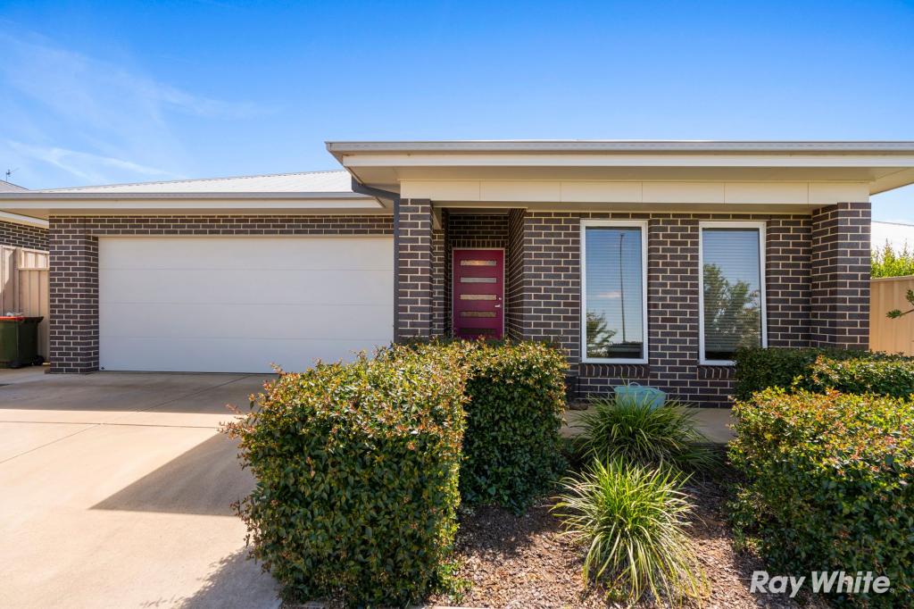 2/2 Mugga St, Gobbagombalin, NSW 2650