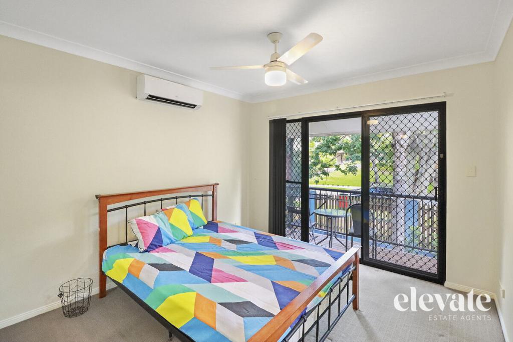 2/56 Warren St, St Lucia, QLD 4067